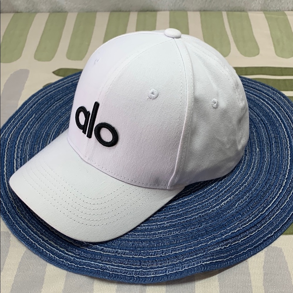 🌱NWT ALO Yoga EcoShield Baseball Cap | UPF 50+ & Ocean Plastic Trim - Picture 2 of 5
